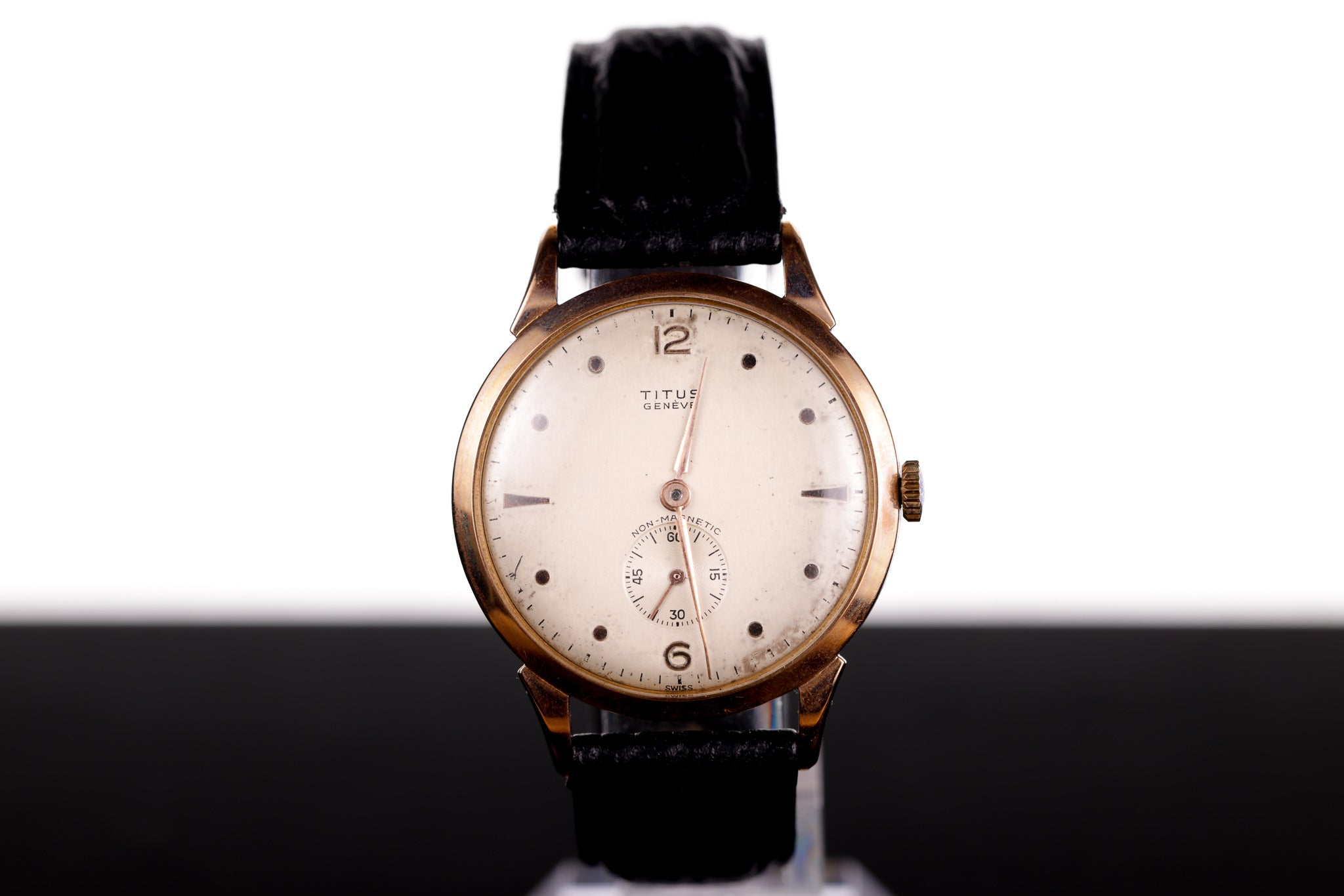 Titus geneve outlet watch