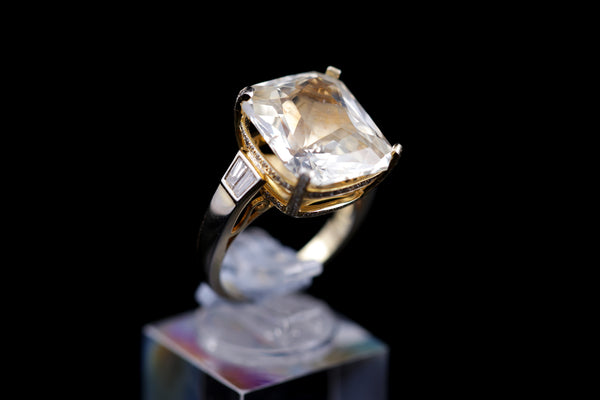 Yellow Sapphire Diamond Ring (Unheated)