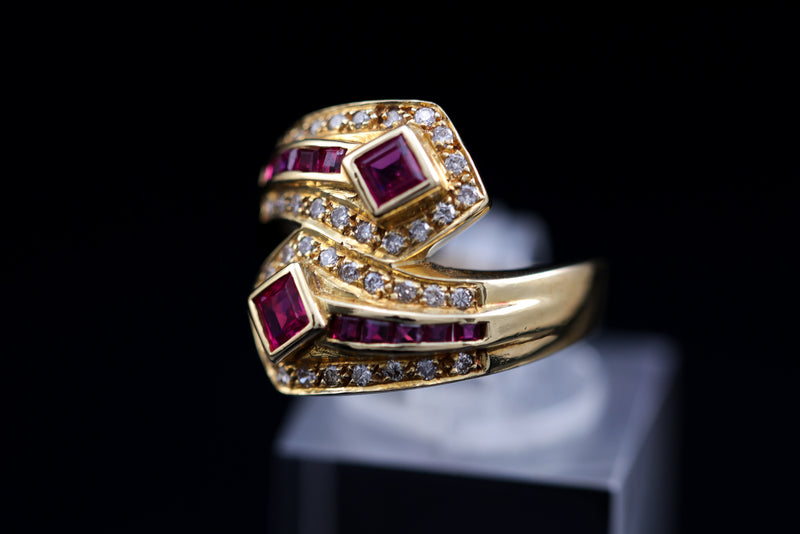 Diamond & Ruby Gold Ring