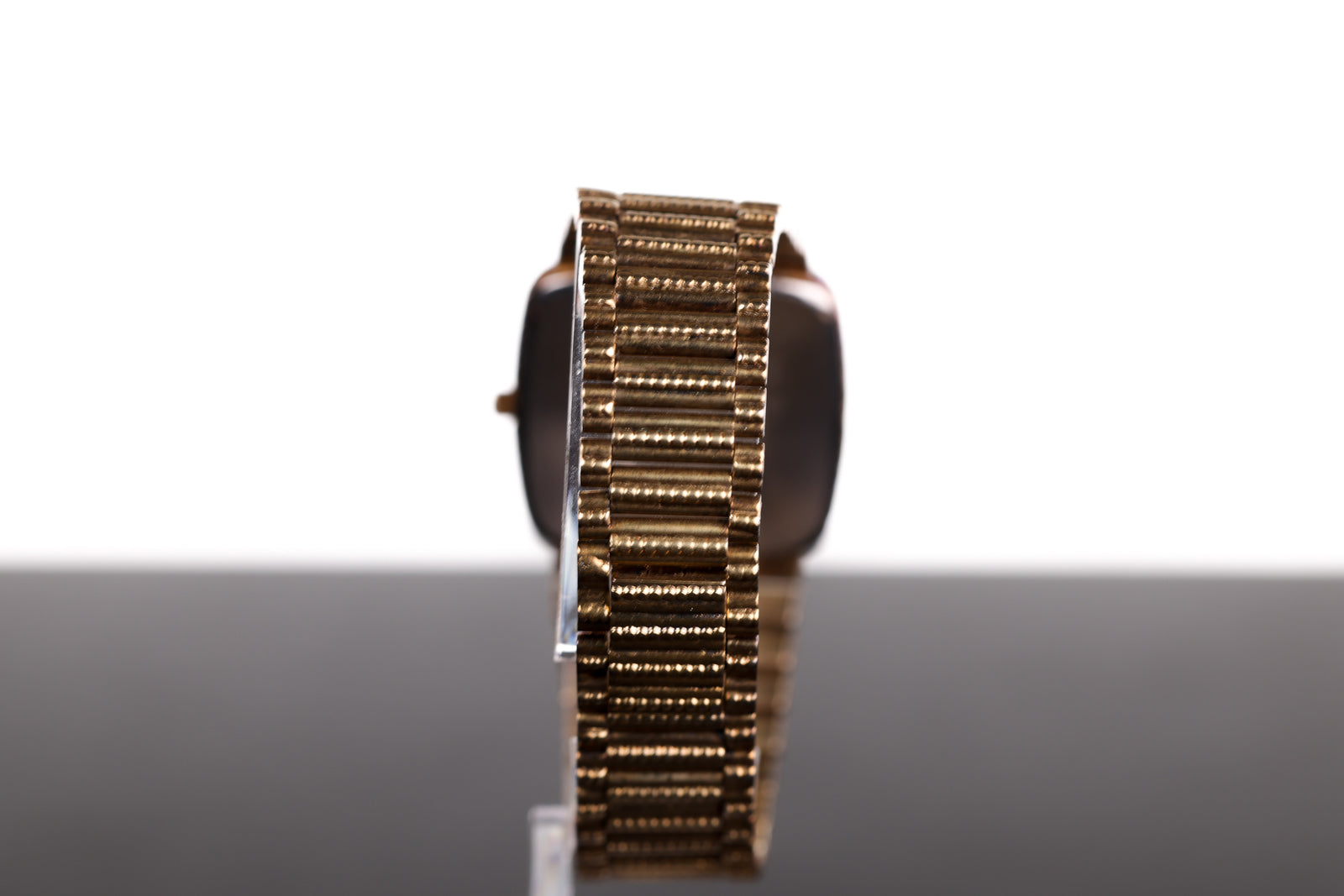 Omega Seamaster Quartz Gold Plated – Mo Li Hua Omega Seamaster Quartz Gold Plated – Mo Li Hua